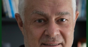 عرض كتاب &ldquo;القرآن والشريعة: نحو دستورية إسلامية جديدة قراءة تحليلية نقدية&rdquo;￼