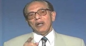 دكتور مصطفى محمود: عن الديمقراطية من منظور إسلامي